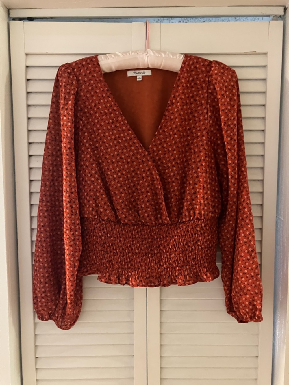 Madewell Floral Wrap Smocked Rust Red Blouse - Picture 4 of 11